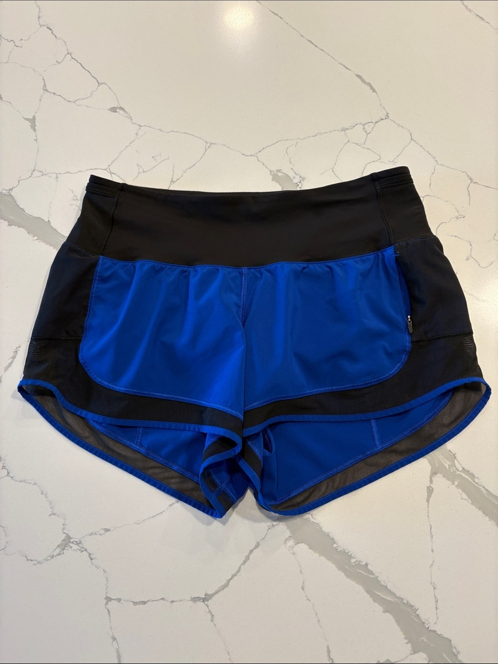Lululemon Mind Over Miles Shorts 3.5” ~ 4 ~ Jet Stream / Black